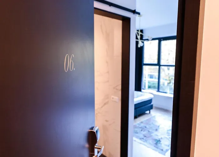 호텔 Boutique 43 Amsterdam - Zaandam 2*