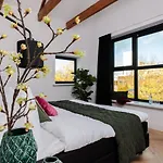 Boutique 43 Amsterdam - Zaandam 2*