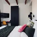 Boutique 43 Amsterdam - Zaandam 2*